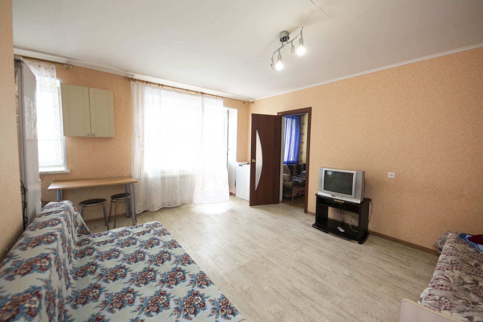 2комн.кв. ул.Мельникайте,93 