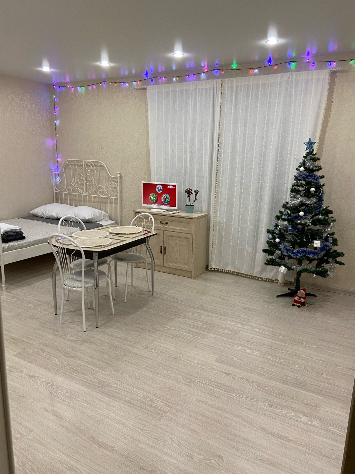 Уютная студия на Таврической 