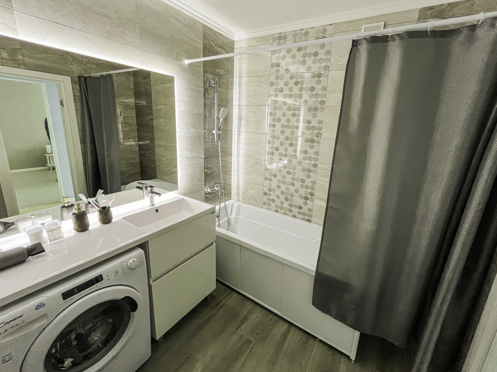 Стильная 1ком квартира в Тюмени 