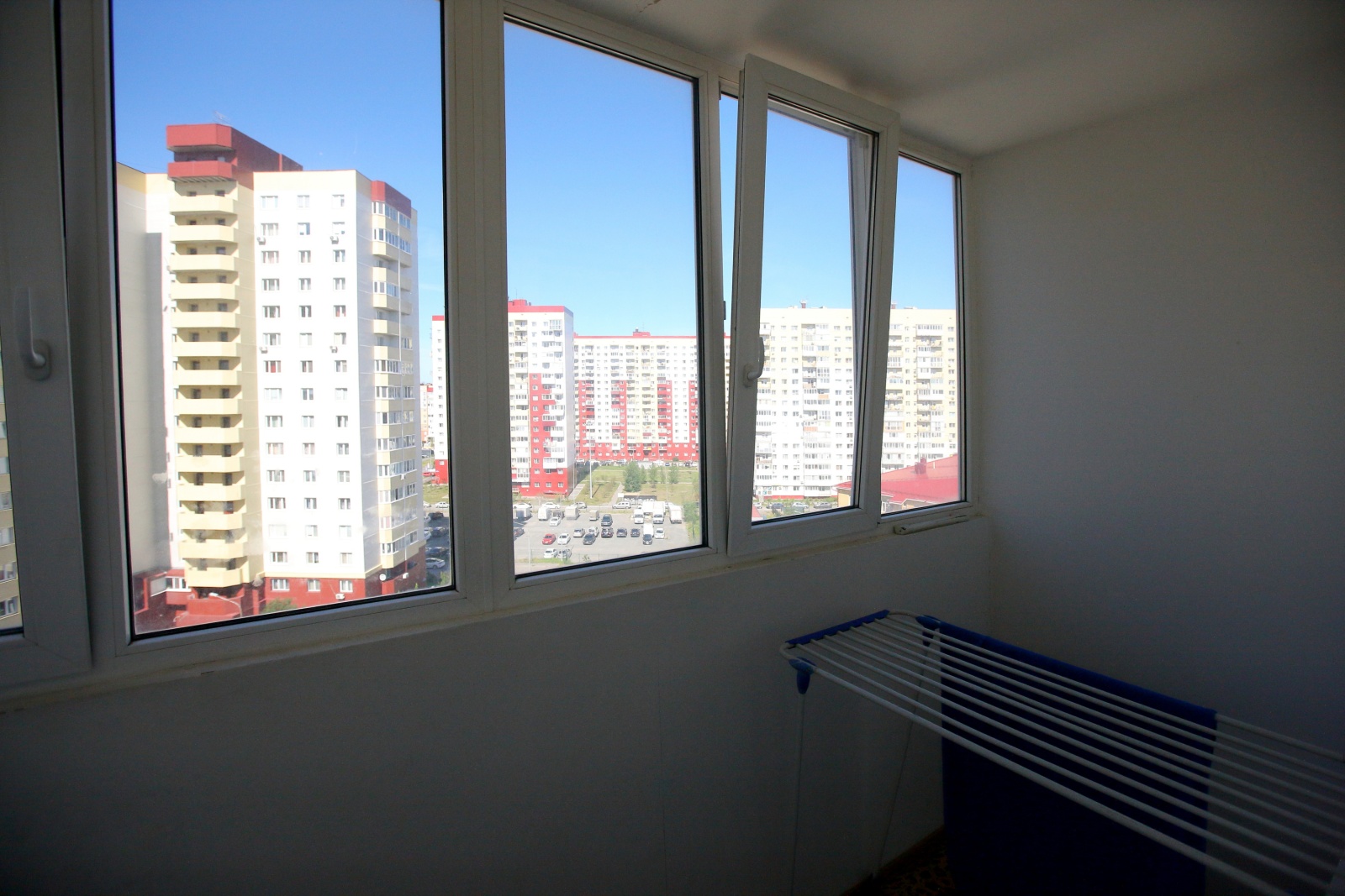 2к квартира возле ТЦ Остров