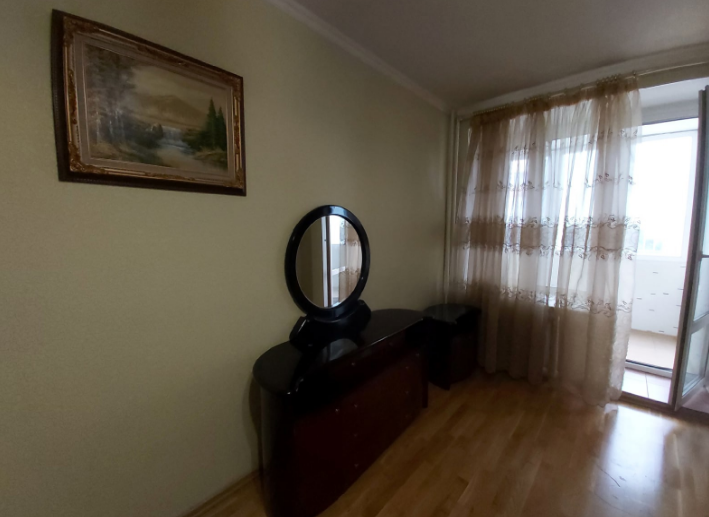 2комн.кв. ул.50лет Октября,24/2